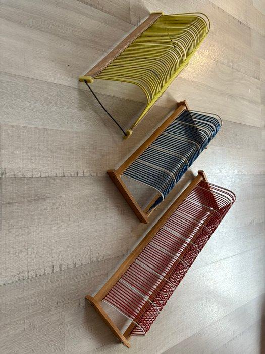 Rek - Hout, Metaal, Plastic - Set van drie vintage LP/Single, Antiek en Kunst, Kunst | Designobjecten