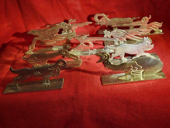 Joseph Buisson, Orfèvrerie Obrille - after Benjamin Rabier -, Antiquités & Art, Antiquités | Meubles | Tables