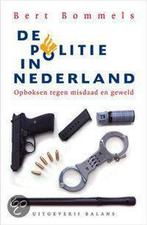 Politie In Nederland 9789050186193, Boeken, Bert Bommels, Gelezen, Verzenden