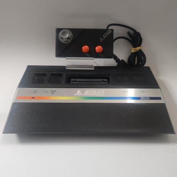 Atari 2600 Junior + Controller