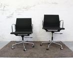 ICF - Charles & Ray Eames - Fauteuil (2) - EA117 Donkergroen