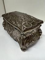 Boîte à bijoux - Métal - Coffret à bijoux décoré en métal, Antiquités & Art