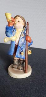 Goebel - Beeldje - Set van 2 prachtige Hummeltjes in, Antiek en Kunst