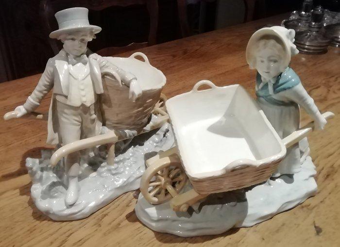 Bernard Bloch - Beeldje, Kinderen met kruiwagen - 26 cm -, Antiek en Kunst, Antiek | Glaswerk en Kristal