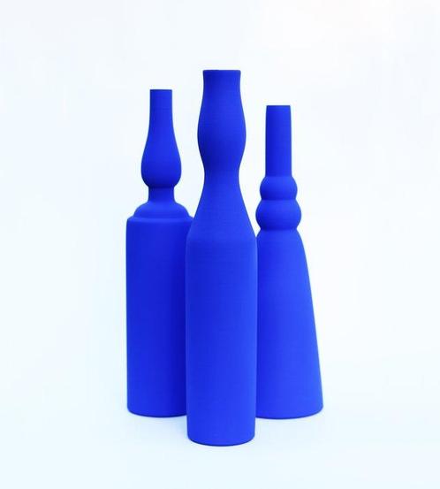 Morandi - Homage to Giorgio Morandi & Yves Klein - Vase -, Antiek en Kunst, Kunst | Designobjecten