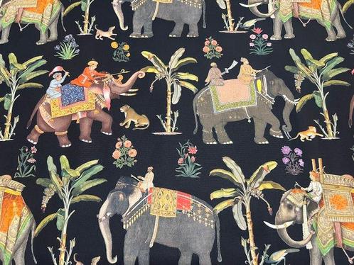 Royal Exoticism – Oeko Tex-stof met versierde, Antiek en Kunst, Antiek | Tapijten, Tafelkleden en Textiel