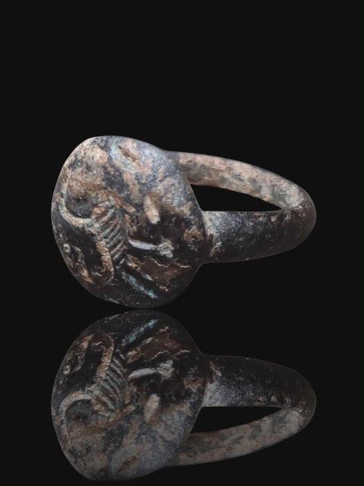 Oud-Romeins Bronze Rare Legion Aquila Seal Ring (Zonder, Handtassen en Accessoires, Antieke sieraden