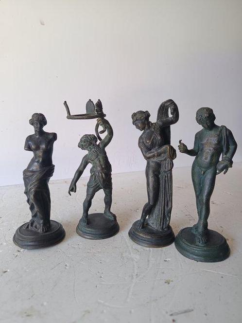 Sculpture, Grand tour - 15 cm - Bronze, Antiek en Kunst, Antiek | Keramiek en Aardewerk