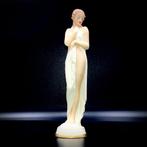 Josef Lorenzl - Pirkenhammer - Art Deco - Young Female Nude, Antiquités & Art