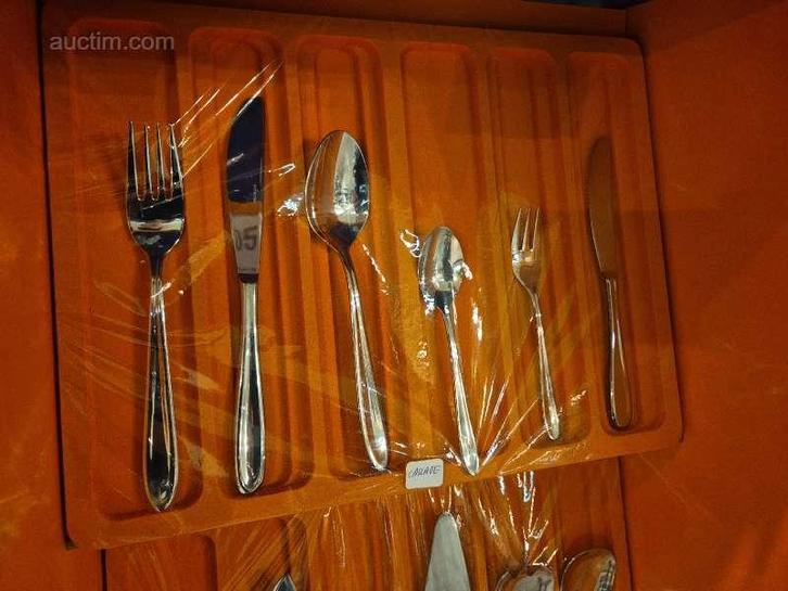 103 -delige inox bestekset voor 12 personen met..., Huis en Inrichting, Overige Huis en Inrichting, Ophalen