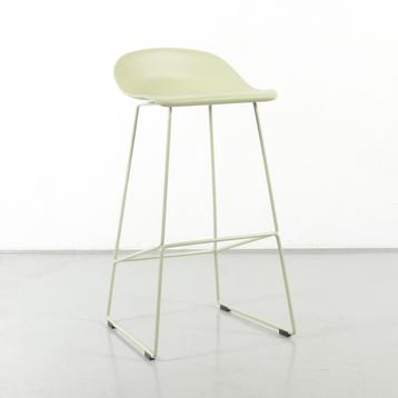 Barkruk Sölvesborg, lichtgroen, buisframe onderstel, Huis en Inrichting, Stoelen, Ophalen of Verzenden, Gebruikt