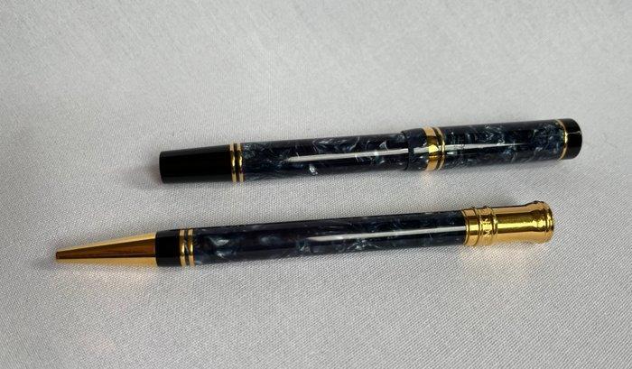 Parker - Duofold Centennial - Vulpen, Verzamelen, Pennenverzamelingen