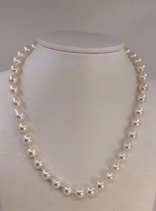 Sans Prix de Réserve - Collier Perles Akoya 8,5x9mm, Handtassen en Accessoires, Kettingen