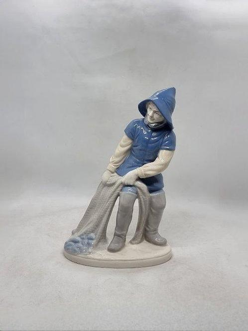 Wagner and Apel - Figurine - Porcelain figurines of a, Antiek en Kunst, Antiek | Glaswerk en Kristal