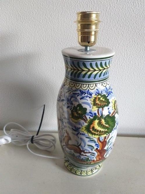 Tafellamp - Glanzend gebroken wit geëmailleerde keramiek -, Antiek en Kunst, Curiosa en Brocante