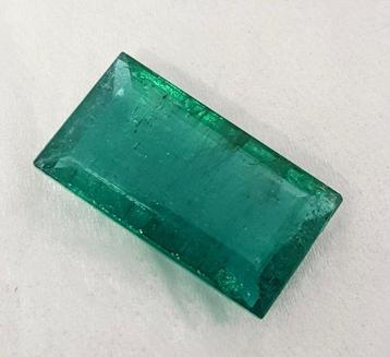 1 pcs Vert Émeraude - 7.62 ct - GRS (Laboratoire Gem