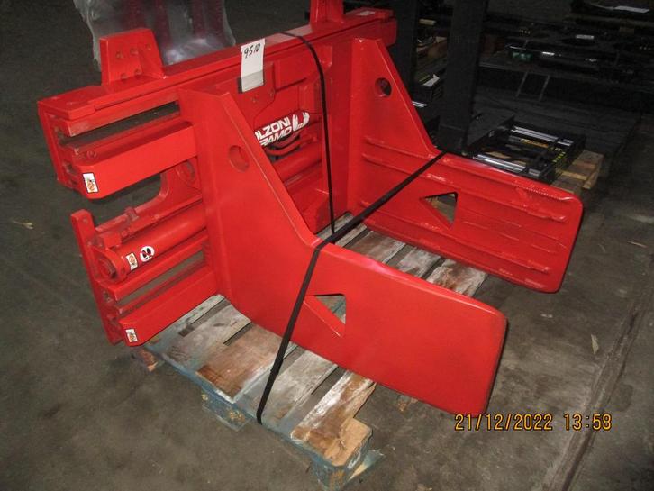 Auramo Balenklem, Zakelijke goederen, Machines en Bouw | Heftrucks en Intern transport, Overige aandrijving, 3000 tot 4000 kg