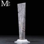 Een natuurlijke sculptuur uit de diepe ruimte Aletai