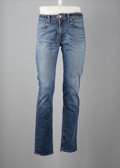 Vintage Slim Levis Blue size 32 / 32, Kleding | Heren, Spijkerbroeken en Jeans, Ophalen of Verzenden