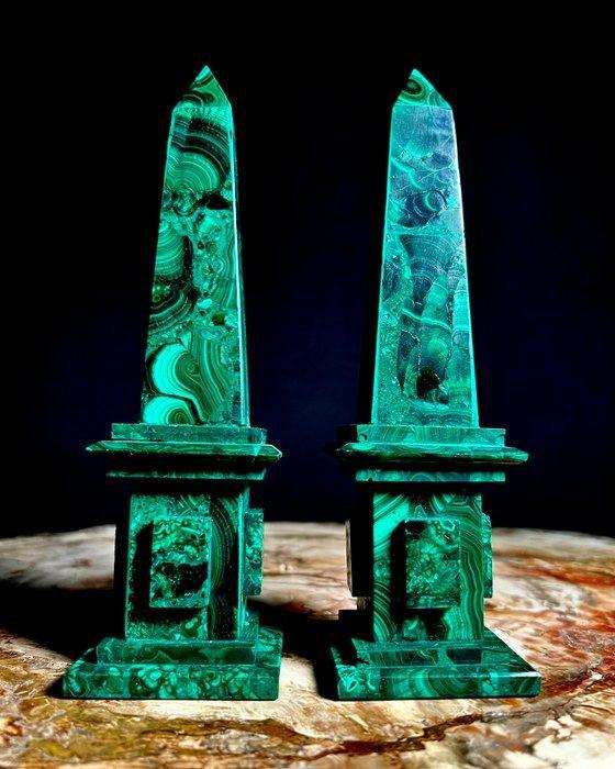 Paire dobélisques en malachite naturelle du Congo de la, Huis en Inrichting, Overige Huis en Inrichting