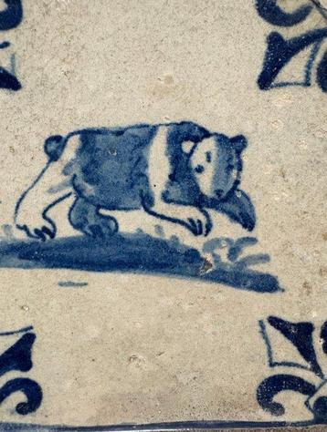Carreau - Tière en chasse - nénuphar français - 1620-1630 -