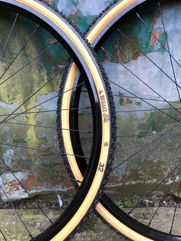 nieuwe aluminium disc cyclocross wielen voor tubes beschikbaar voor biedingen