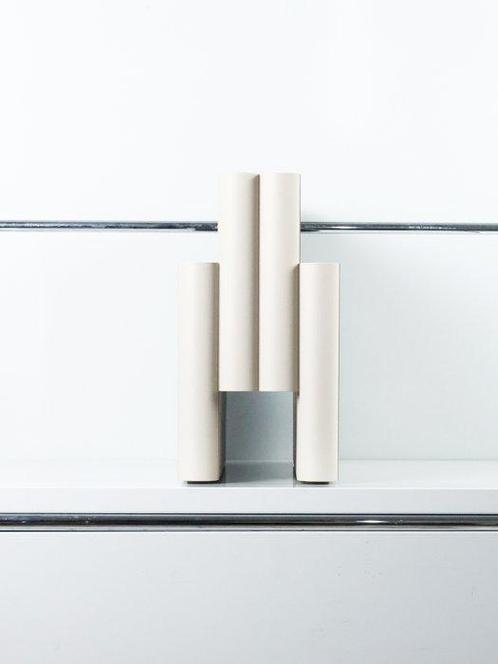Kartell - Giotto Stoppino - Porte-revues - PMMA - taupe, Antiek en Kunst, Antiek | Meubels | Stoelen en Sofa's
