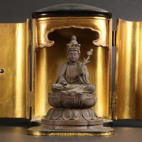 Kwan Yin (Guanyin) Bodhisattva Statue in Lacquered Buddhist, Antiek en Kunst, Antiek | Overige Antiek