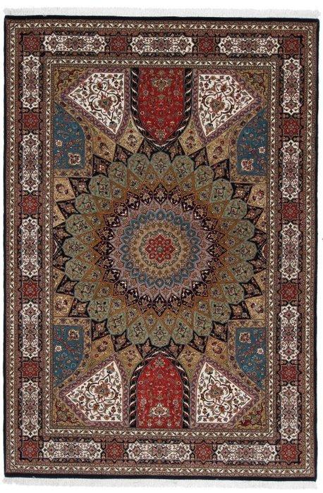 Tapis Tabriz en laine et soie au design Gonbad - Tapis - 277, Maison & Meubles, Ameublement | Tapis & Moquettes