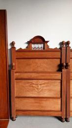 Bed (2) - Walnoot - Bezorging mogelijk