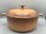 Le Creuset - Enzo Mari - Braadpan - Mama - bron, Emaille -