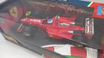 Hot Wheels 1:18 - Modelauto - Ferrari F300 Michael