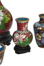 Collectie van 7 cloisonné vazen Totaal bruin - China -
