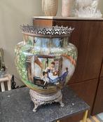 Vase - Porcelaine tendre - Cache pot faïence fine