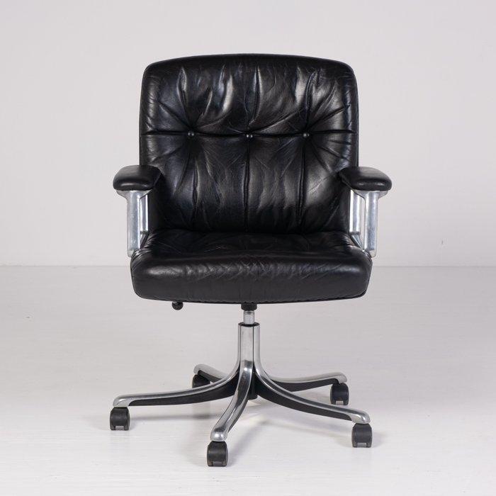 Tecno - Osvaldo Borsani - Stoel - P126 - Leder, Aluminium, Antiek en Kunst, Antiek | Meubels | Stoelen en Sofa's