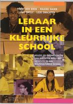 Leraar In Een Kleurrijke School 9789062834365, Livres, Livres d'étude & Cours, P. Brok, Verzenden