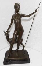 Edward McCartan (1879-1947) - sculptuur, Diane avec Cerf -