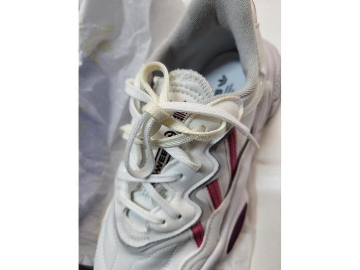adidas Ozweego W - Dames Sneakers - Maat 36 - WhiteRose, Kleding | Dames, Schoenen, Zo goed als nieuw, Verzenden