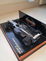 Minichamps 1:43 - Modelauto - McLaren Mercedes MP4-16 - M., Nieuw