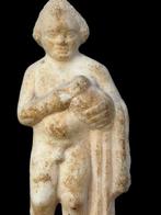 Oud-Romeins Marmer Standbeeld van een jongen die een duif