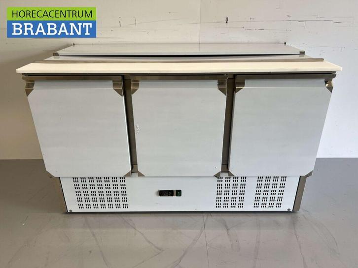 Saladette en acier inoxydable Comptoir réfrigéré 3 portes, Articles professionnels, Horeca | Équipement de cuisine, Envoi