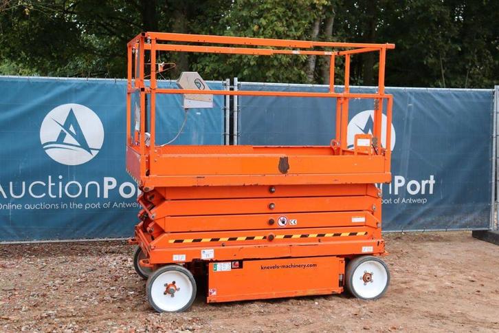 Veiling: Schaarlift Skyjack SJ4626 Elektrisch 9.9m 2015, Zakelijke goederen, Machines en Bouw | Liften, Steigers en Ladders, Ophalen