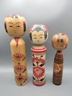 3x traditionele Naruko-stijl Kokeshi-poppen - Hout - Japan -, Antiek en Kunst