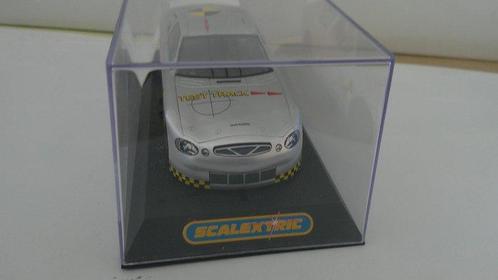 Scalextric 1:32 - Modelauto - Ford Taurus Test Track -, Hobby en Vrije tijd, Modelauto's | 1:5 tot 1:12