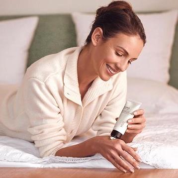 Ahava Dermud Intensive Hand Cream (Handcreme) beschikbaar voor biedingen