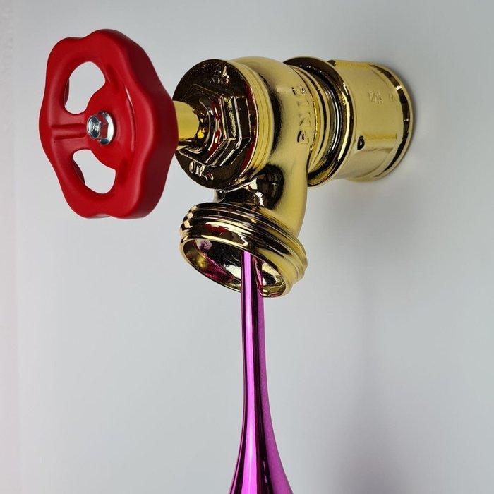 Santicri - Running Out, Antiek en Kunst, Kunst | Designobjecten