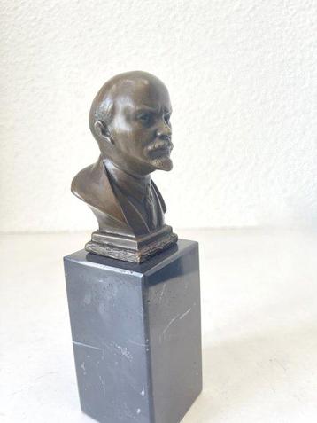 CK HK 55 - Beeldje, LENIN-First leader of the Soviet Union beschikbaar voor biedingen