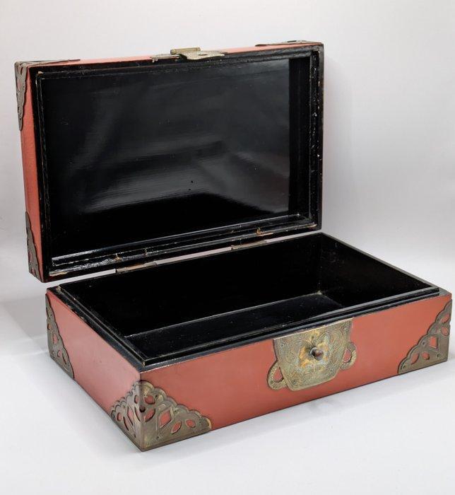 Kist - Hout - China - Qing Dynastie (1644-1911) - Chinese, Antiek en Kunst, Antiek | Overige Antiek