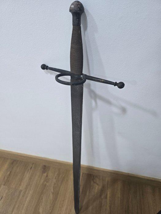 Middeleeuws IJzer zwaard - 100 cm (Zonder minimumprijs), Collections, Minéraux & Fossiles
