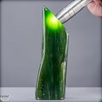 Natuurlijke hoogwaardige jade-nephriet Vrije vorm- 717.43 g